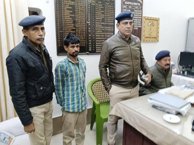 A Bangladeshi thief was arrested by West Agartala Police Station on January 5.